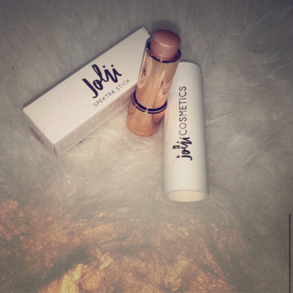 JOLII cosmetics spektra in Stella